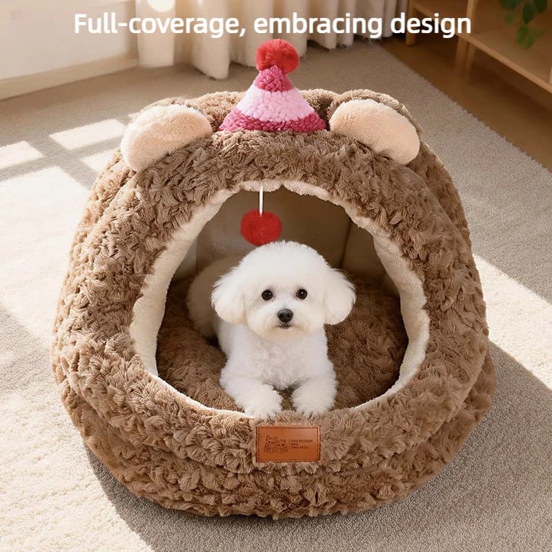 Semi-Enclosed Four-Season Insulated Cat House