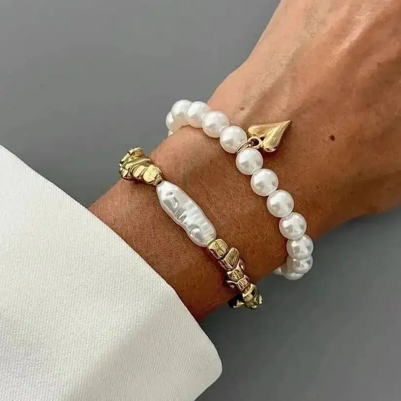 Imitation Pearl Elastic Bracelet Set with Heart Pendant