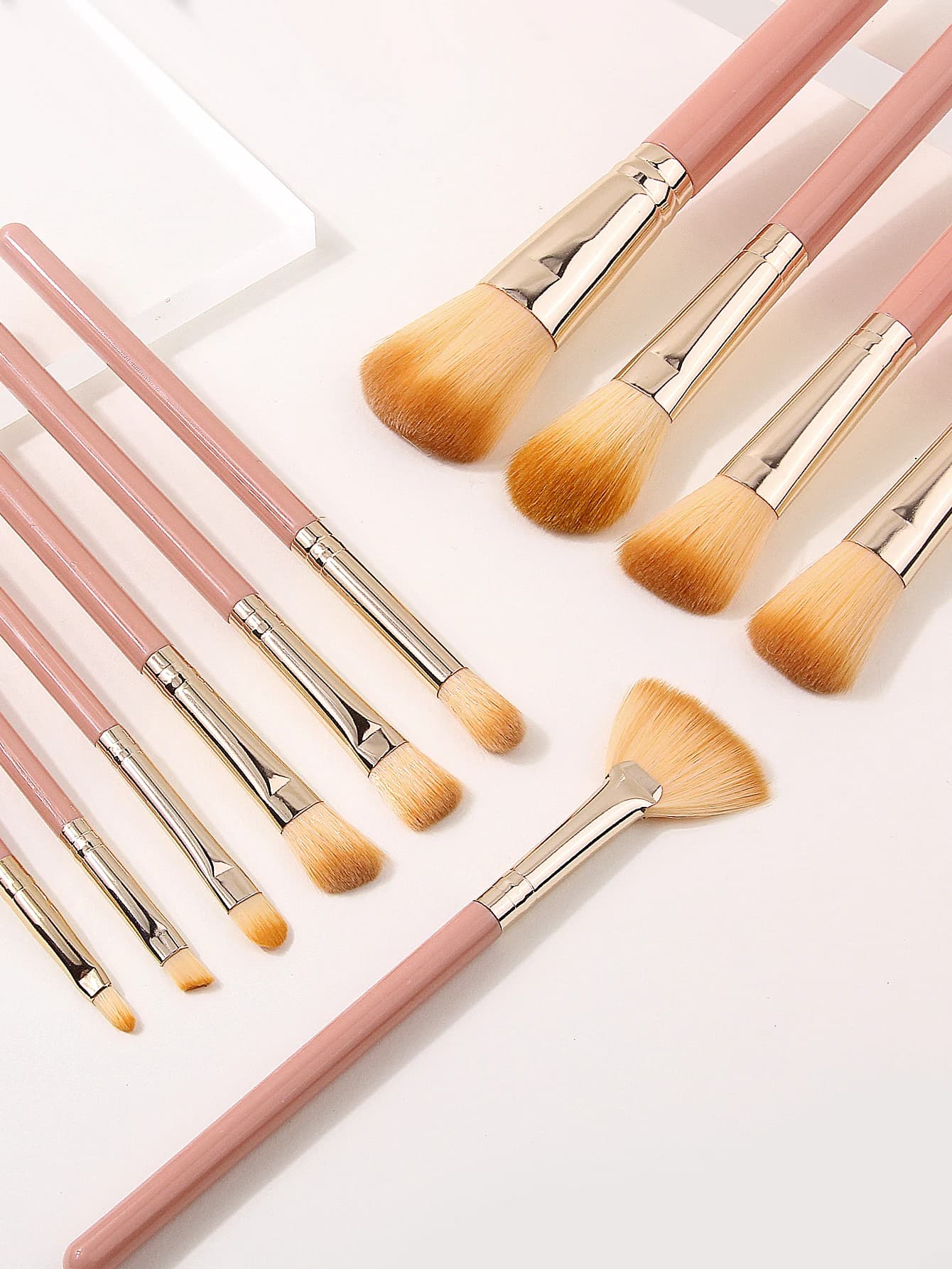 Soft Fluffy Professional Makeup Brush Set
