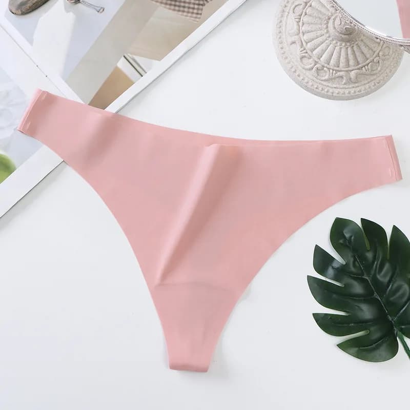 Seamless Ice Silk Thong Underwear
