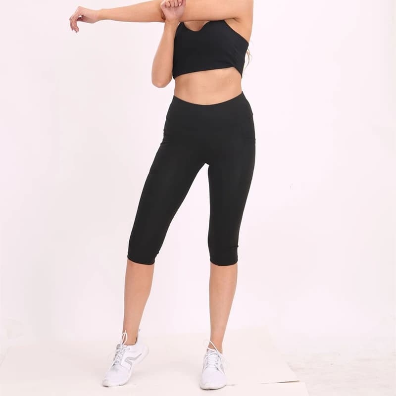 High-Waist Elastic Capri Yoga Leggings