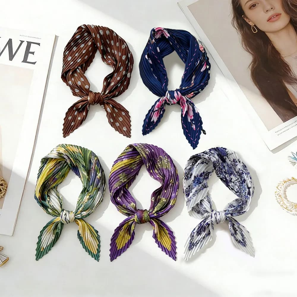 Fold Square Scarf Women Spring Summer Fashion Bandanas Bag Hat Head Hair Shawl Wraps Elegant Lightweight Luxury Hair Accessories