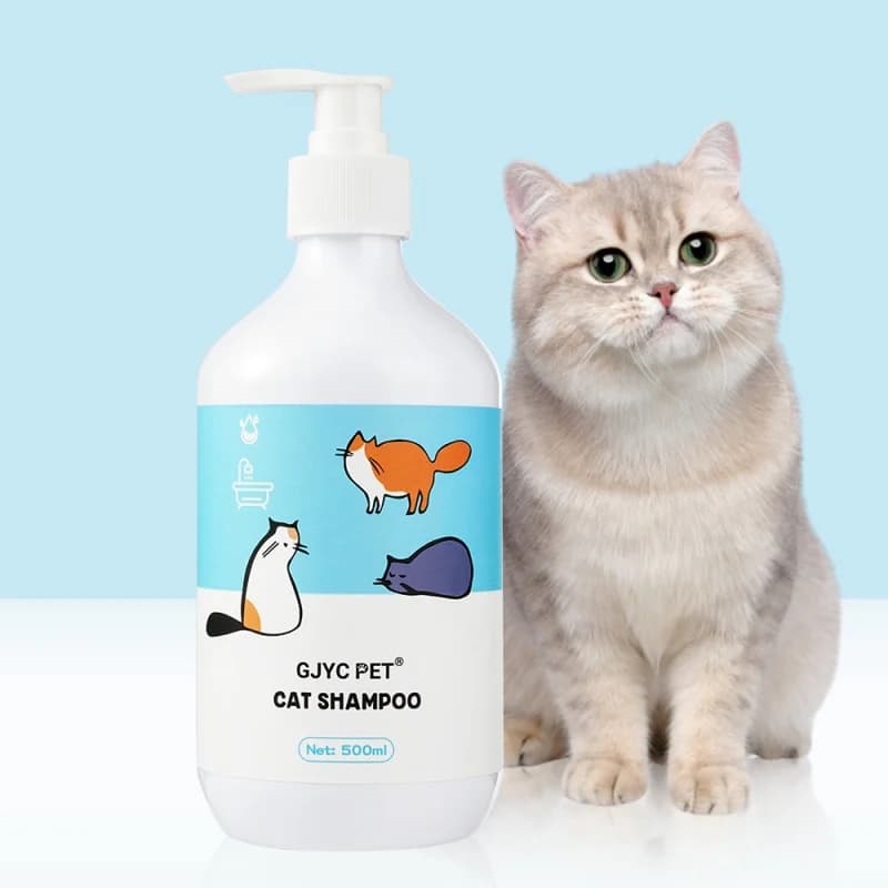 Dogs and Cats Shampoo with Plant Essence