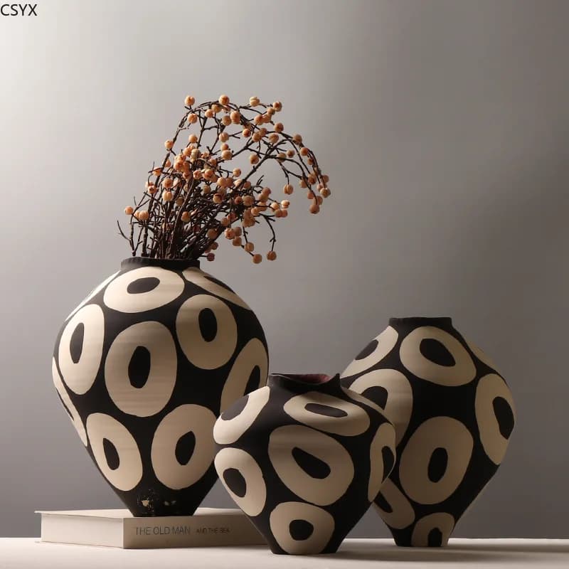 Ceramic Vase With Geometric Circles Design