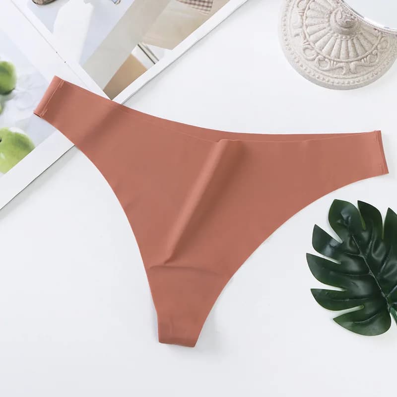 Seamless Ice Silk Thong Underwear