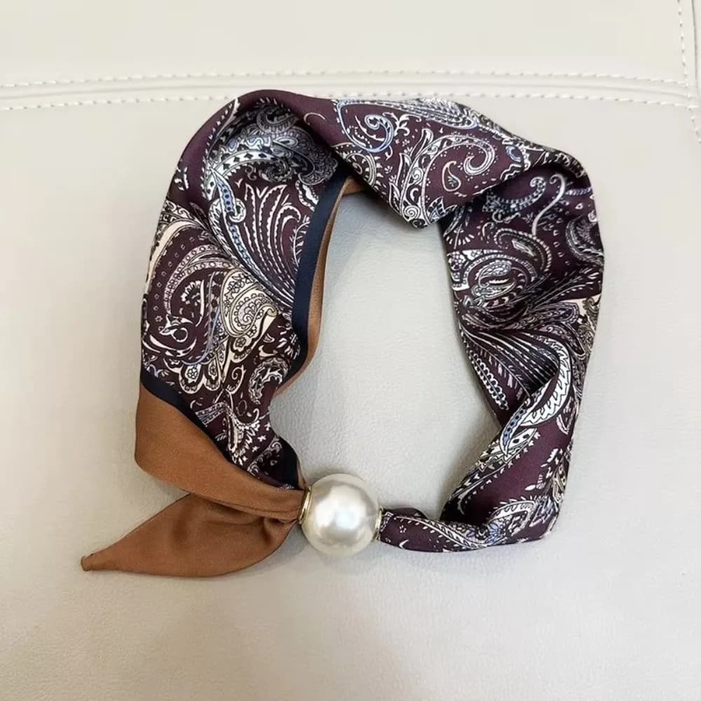 Magnetic Pearl Print Lightweight Scarf