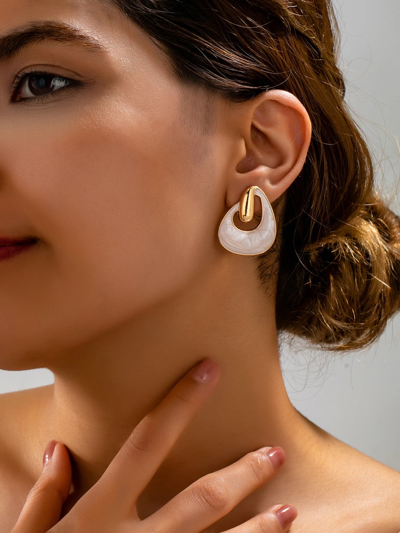 Women's Simple Enamel Stud Earrings