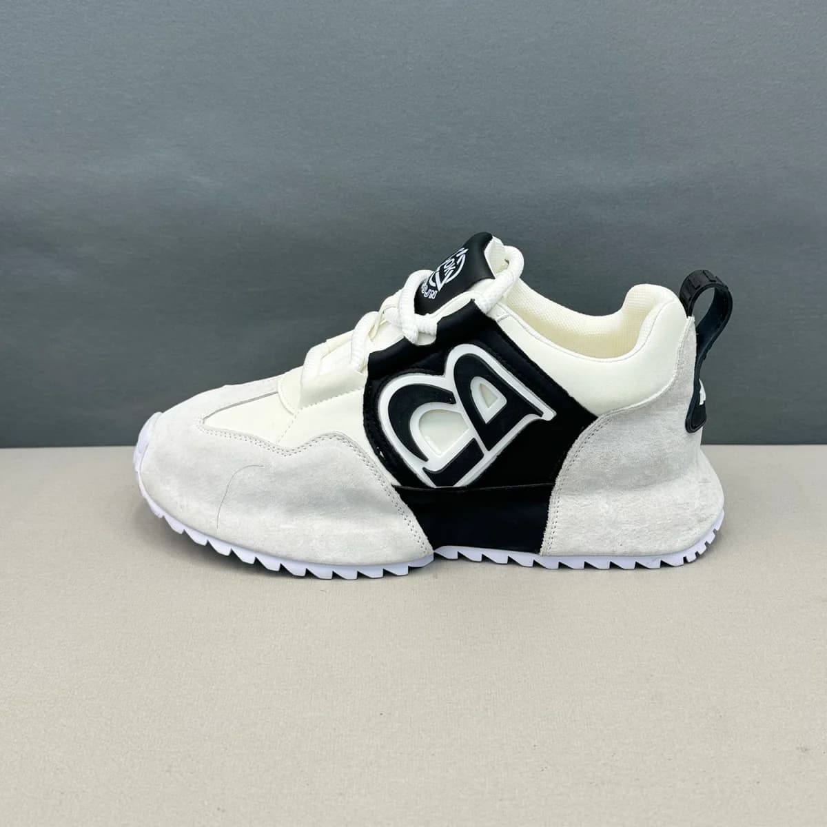 Sneakers Man High-top Comfortable Winter Lace-up Casual Walking Shoes Outdoor Sports Fashion Luxury Design Walking Shoes Men