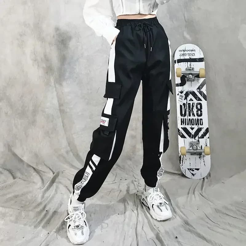 Black Elastic Ankle Sports Pants for Women