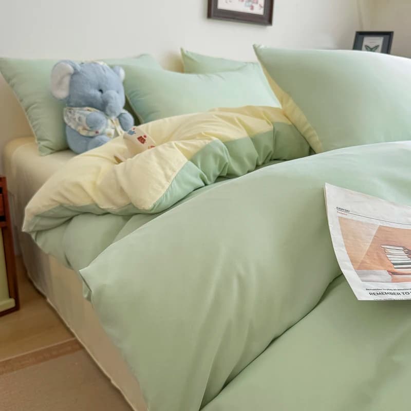 Cotton Bed Linen Set with Duvet Cover and Pillowcases