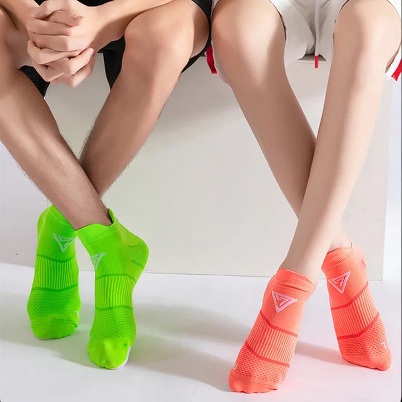 Men's and Women's Sport Crew Socks