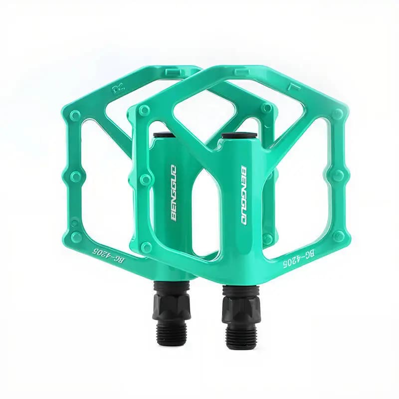 Flat Bike Pedals with Anti-Skid Pins
