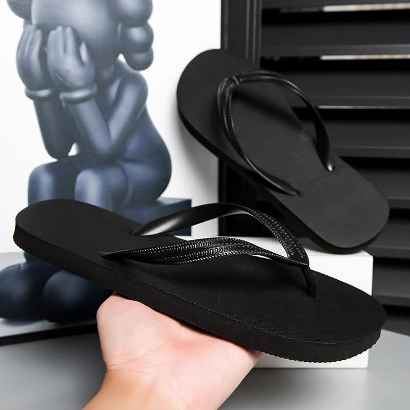 Casual Lightweight Flip Flops for Men and Women