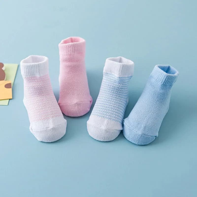 Newborn Cotton Socks and Gloves Set