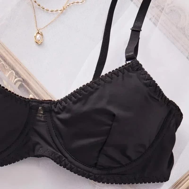 Women's Smooth Bra and Panty Set