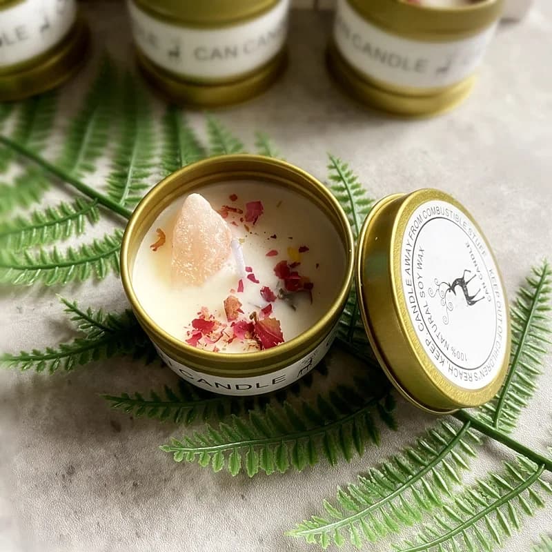 Scented Candle with Crystal Stone and Dry Flowers
