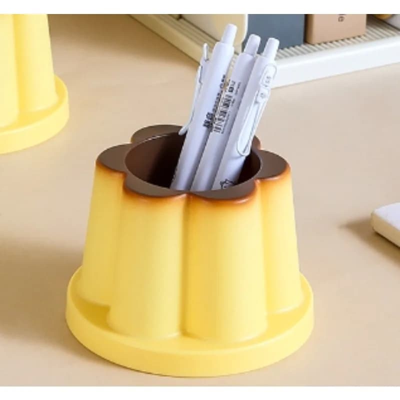 Pudding-Shaped Desk Pen Holder