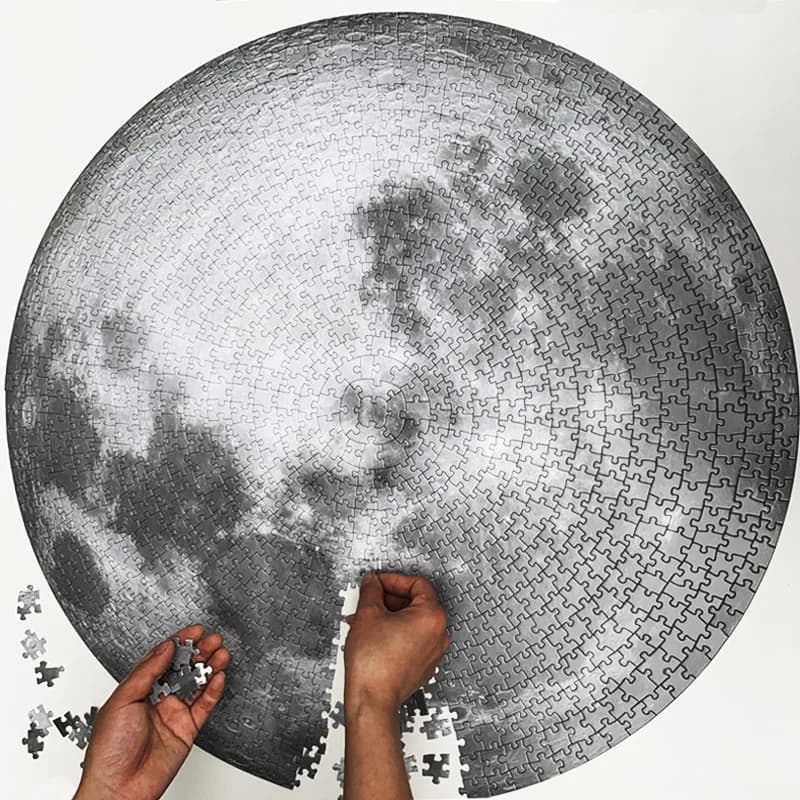 1000 Piece Round Jigsaw Puzzle