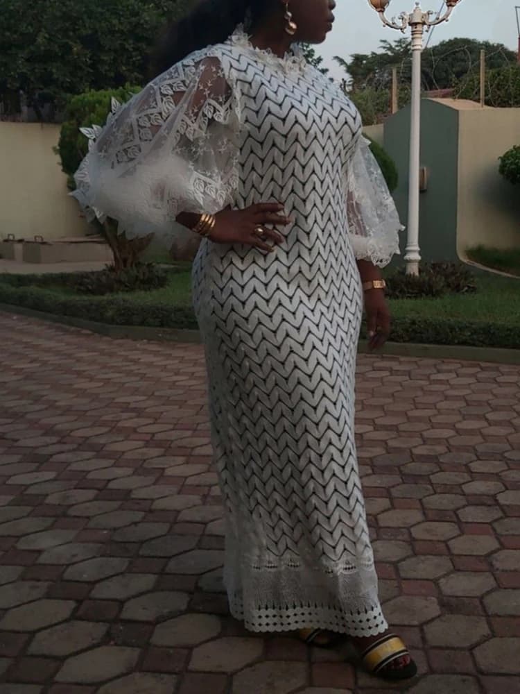 Elegant Lace Maxi Dress with Puff Sleeves