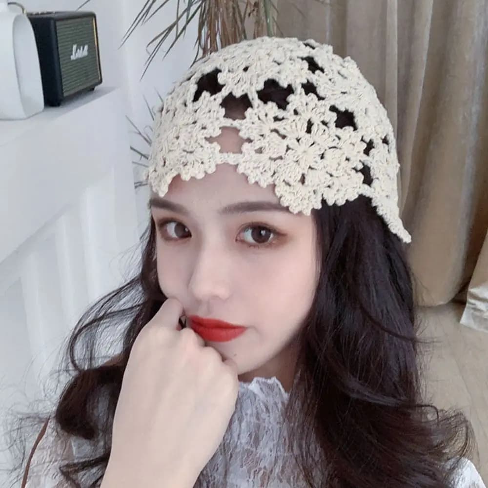 Women's Hollowed Out Knitted Beret Cap