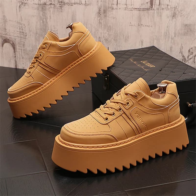 2026 New Platform Korean Sneakers for Men Running Shoes Walking Comfortable Male Casual Lace Up Vulcanized Shoes Chunky Sneaker
