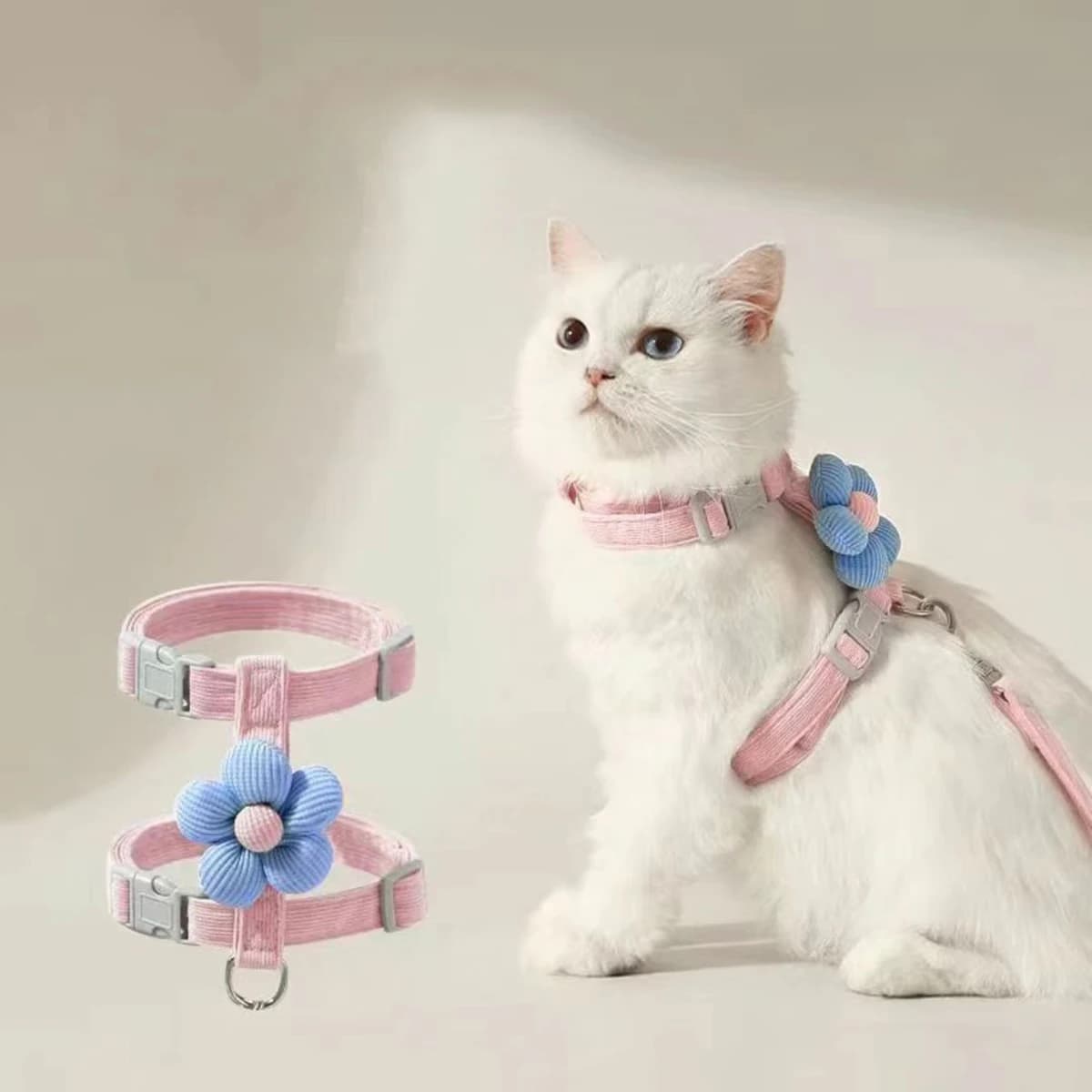 Adjustable Harness and Leash Set for Small Pets
