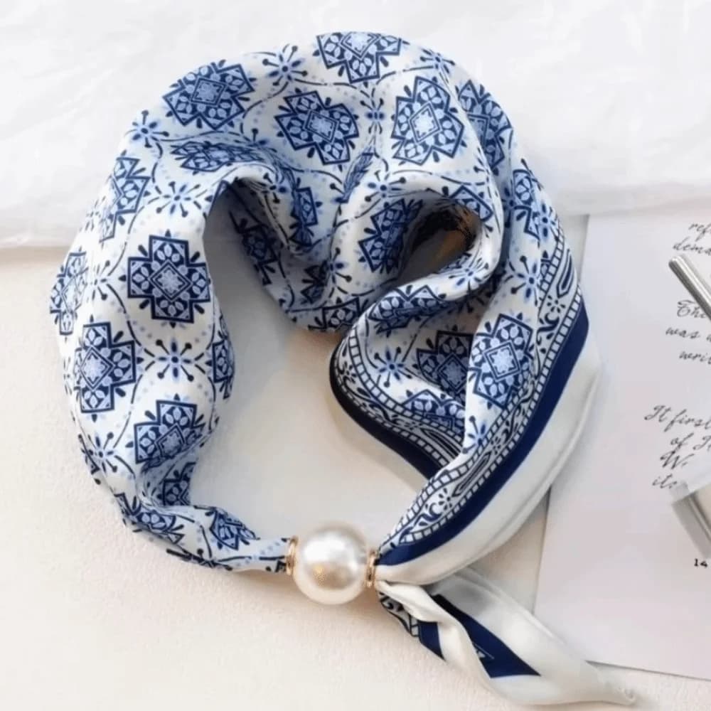 Magnetic Pearl Print Lightweight Scarf
