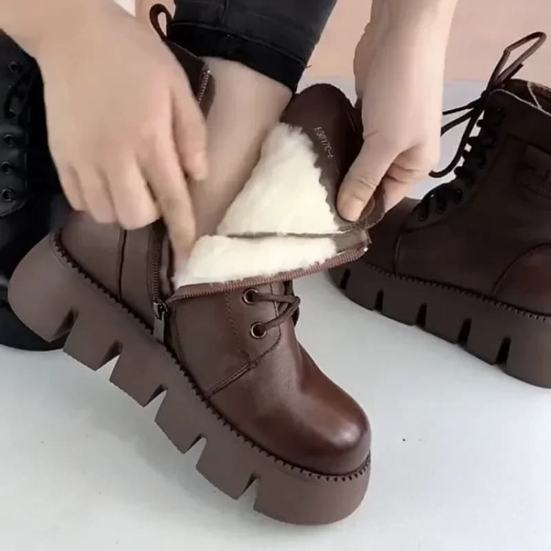 Women's Wool-Lined Winter Platform Boots
