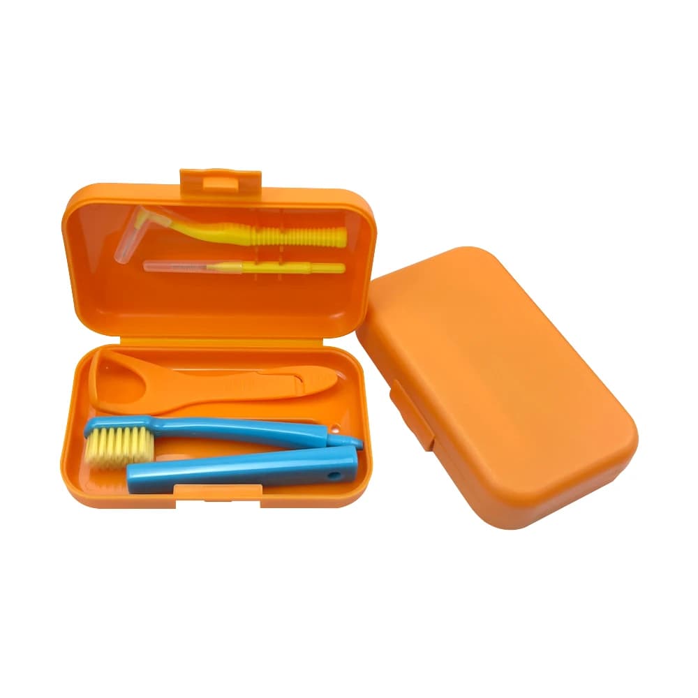 Orthodontic Cleaning Kit With Interdental Brushes