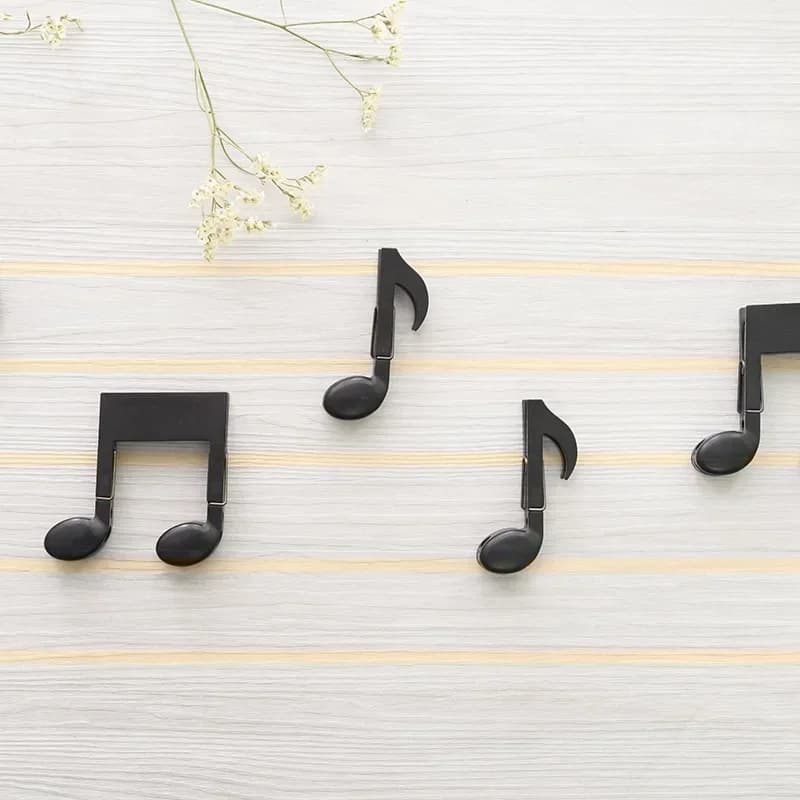 Viral TikTok Musical Note Clothes Pegs,Black Spring Laundry Clips,Cute Creative Clothespins for Baby Garment Drying Wardrobe
