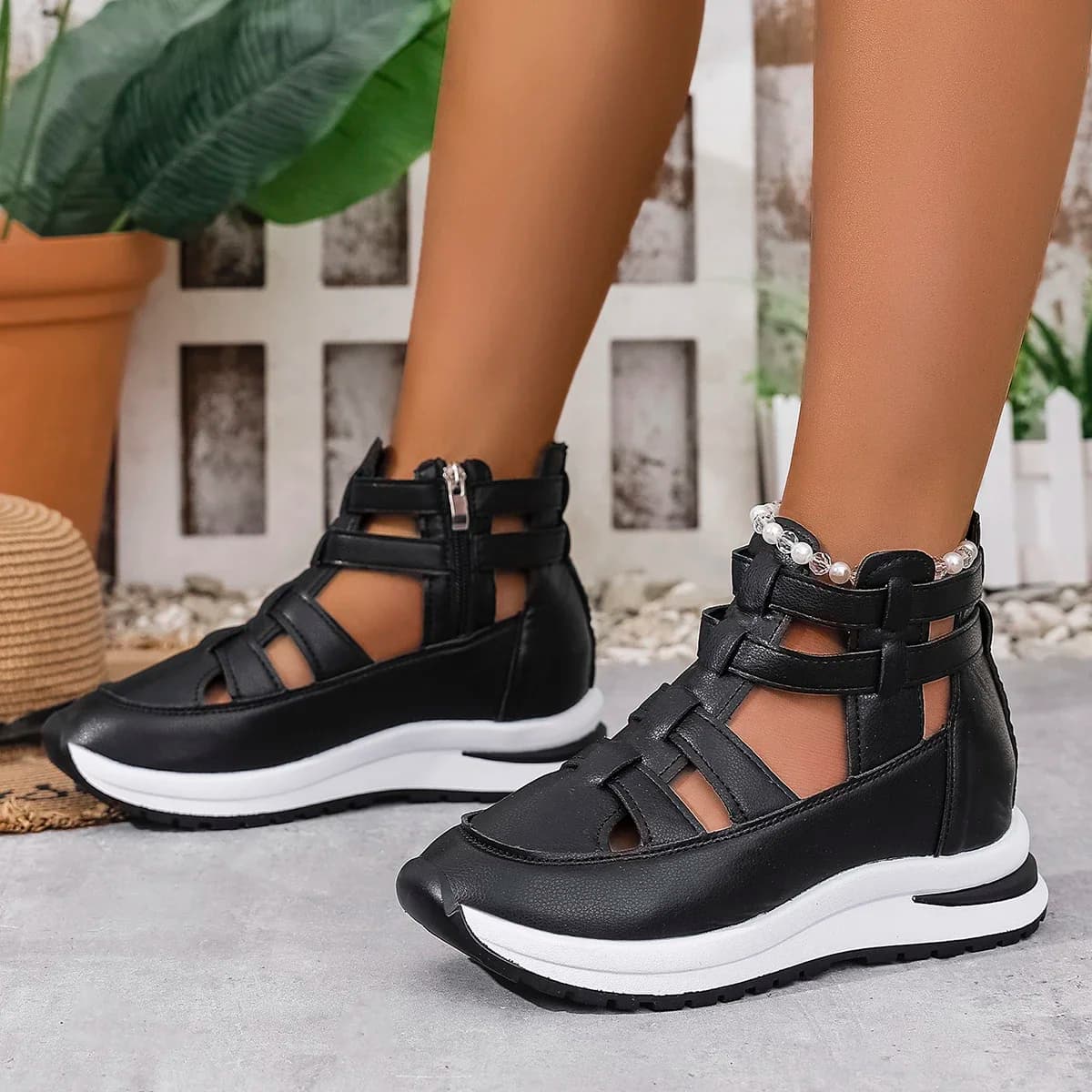 Women's Closed Toe Wedge Sandals with Buckle Strap