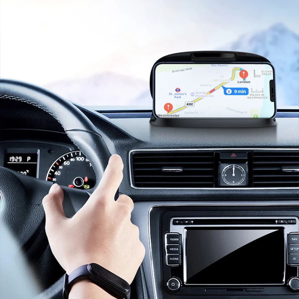 Cell Phone Mount for Car Dashboard Auto Phone Holder Mount Universal Cars 360 Rotatable Mobile Phone Stand For Vehicle Supplies