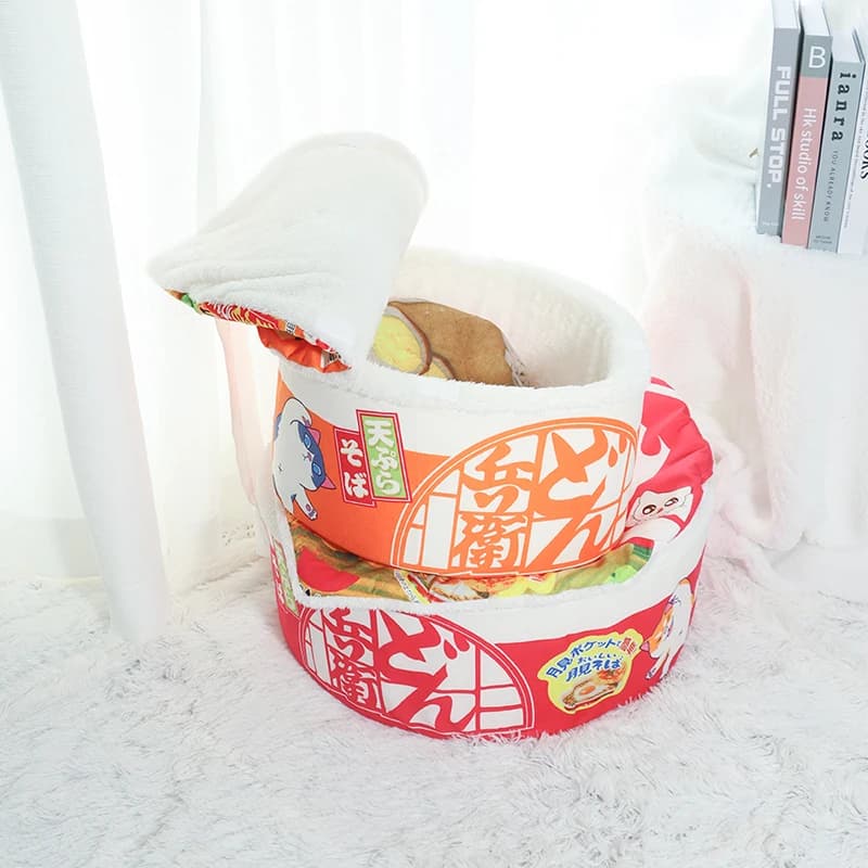Noodle-Shaped Fleece Pet Bed
