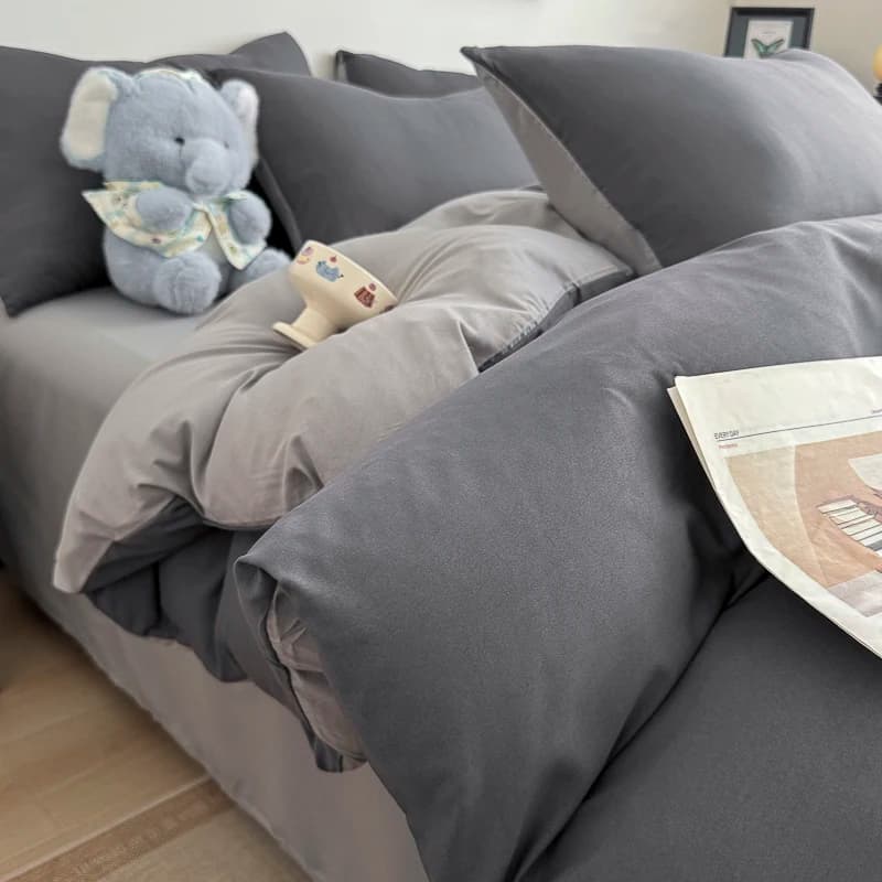Cotton Bed Linen Set with Duvet Cover and Pillowcases