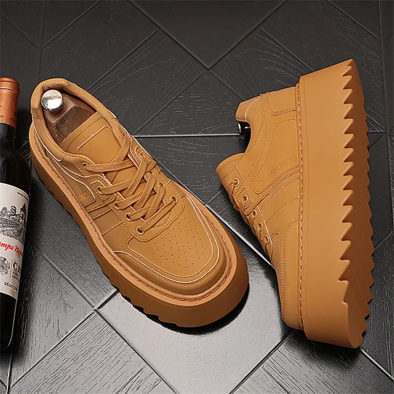 2026 New Platform Korean Sneakers for Men Running Shoes Walking Comfortable Male Casual Lace Up Vulcanized Shoes Chunky Sneaker