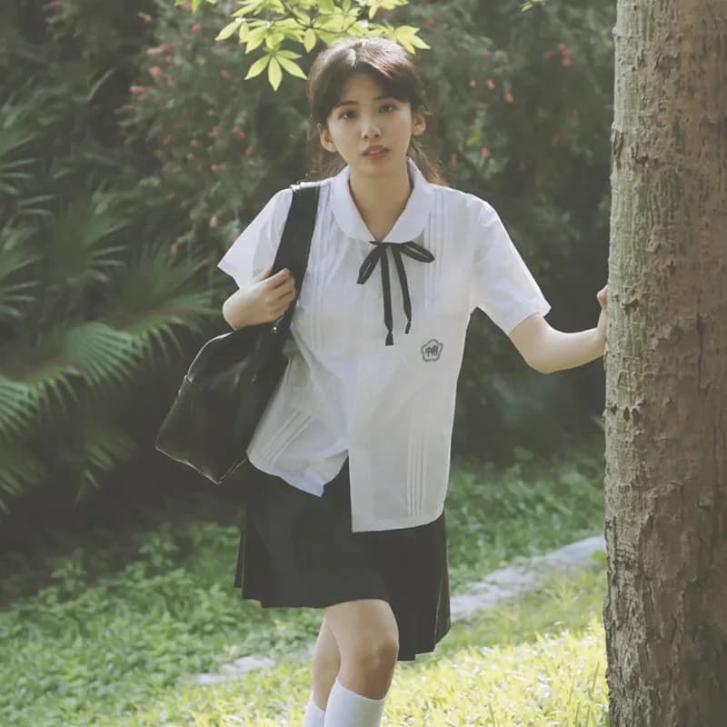 College Style Shirt for Students