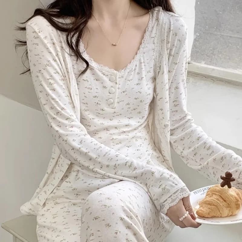 Women's Floral Lace Three-Piece Pajama Set