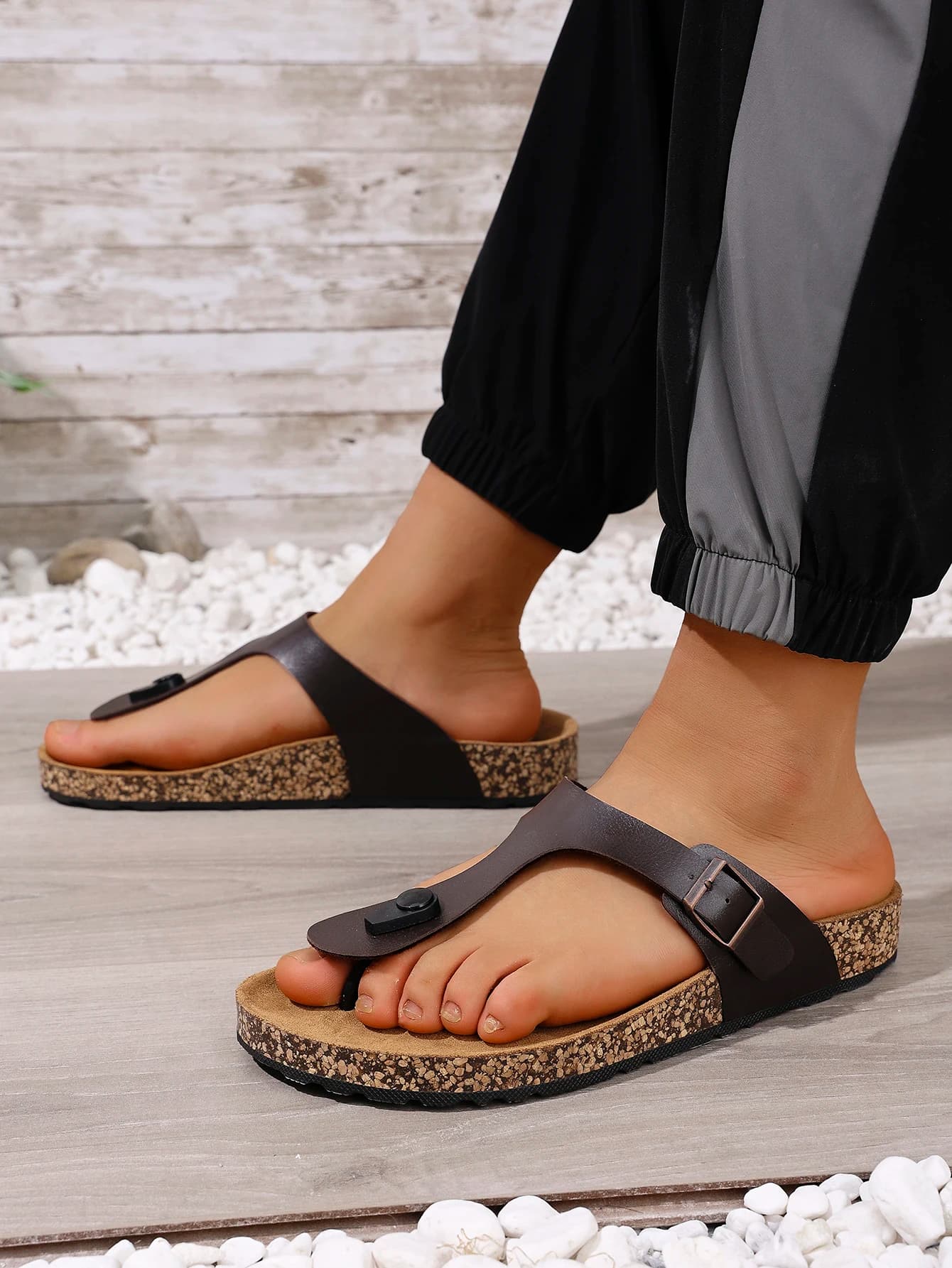 Men's Cork-Pattern Slip-On Flip-Flops