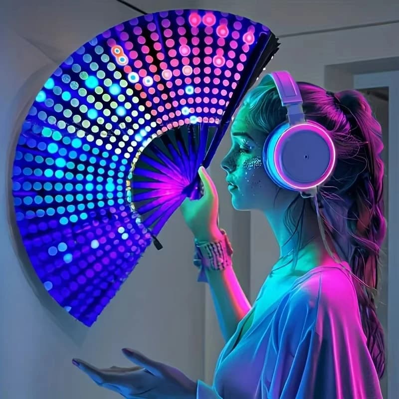 Large Foldable Kung Fu Hand Fan