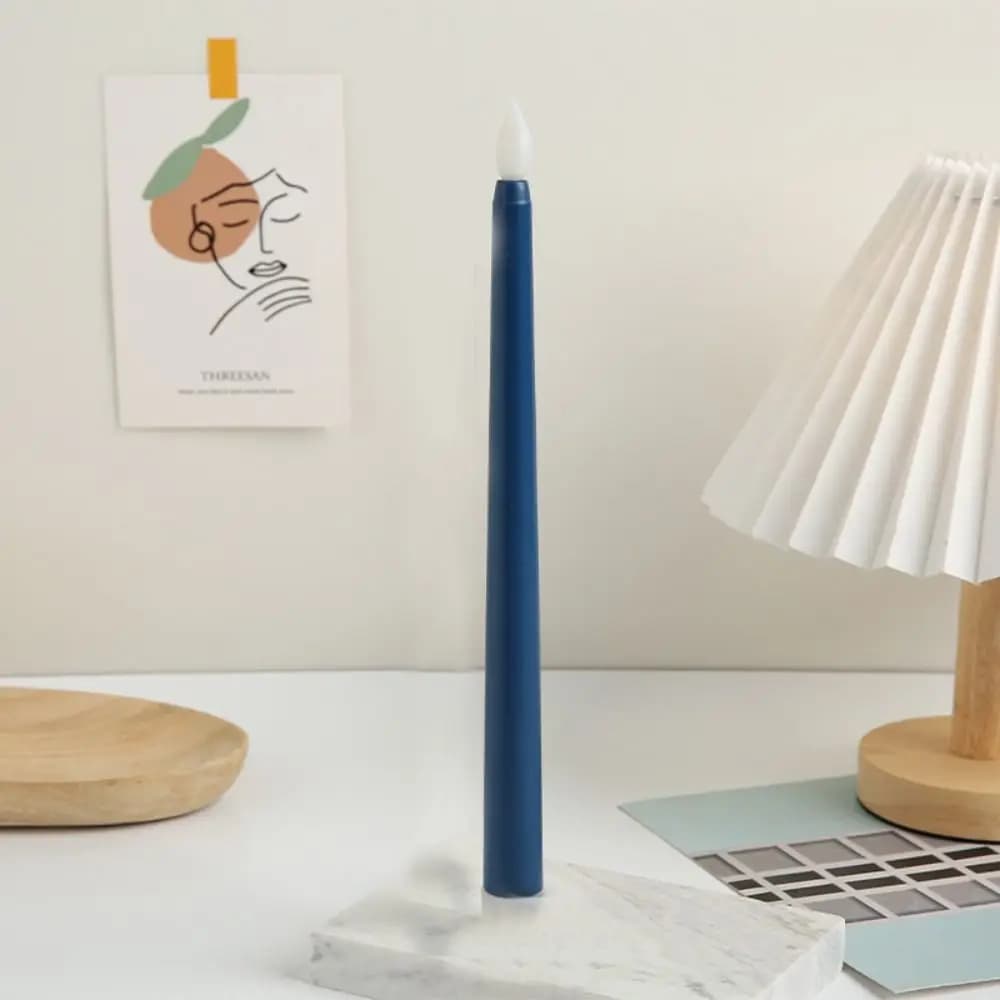 LED Flickering Taper Candles