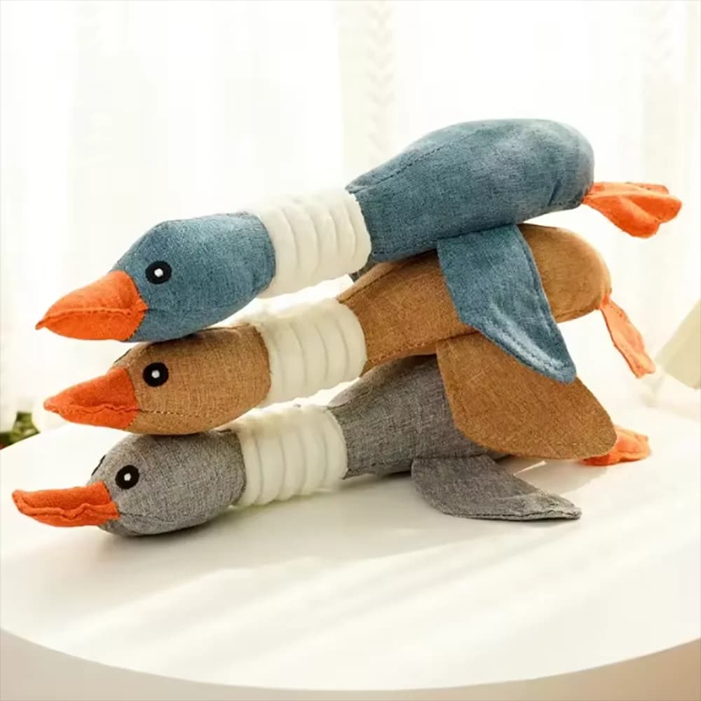 Plush toys and pet supplies are suitable for all puppies who can squeak funny and durable chew toys and pet supplies