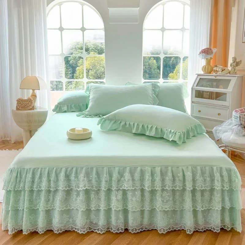 Three Layer Gauze Lace Bed Cover with Ruffled Edge