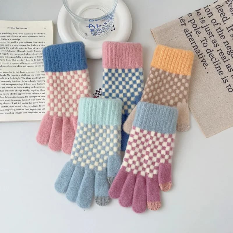 Women's Winter Touch Screen Knitted Gloves