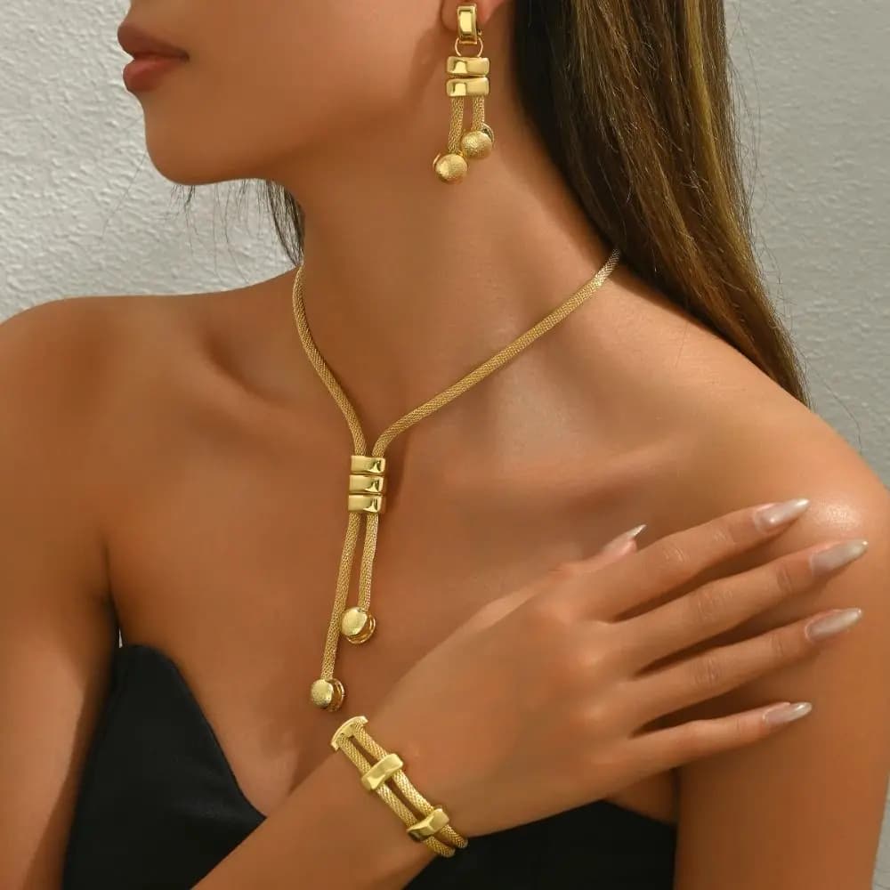 Fashionable Jewelry Set Electroplated High Quality Necklace Earrings Bracelet Minimalist Versatile Geometric Tassel Earrings Set