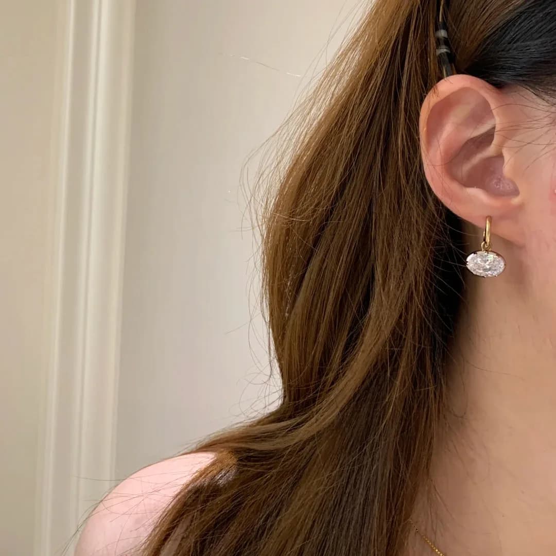 Oval Diamond Drape Pendant Earrings