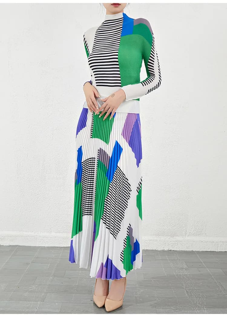 Women's Spring and Autumn Fashion Two-Piece Set: High-Neck Printed Slim-Fit Long-Sleeve T-Shirt and Skirt