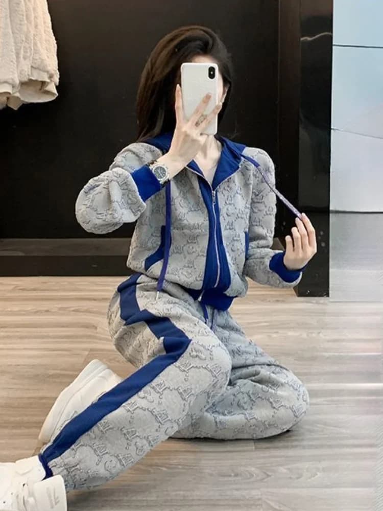 Women's Two-Piece Tracksuit Set