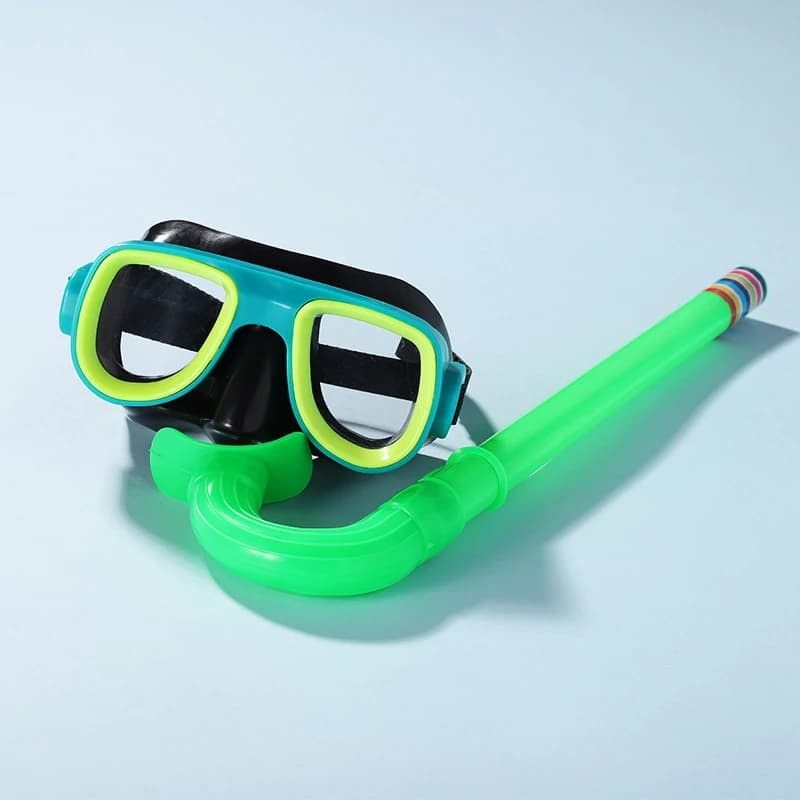 Kids Snorkeling Set with HD Diving Goggles