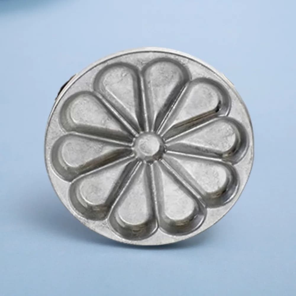 Wooden Handle Cookie Press Mold