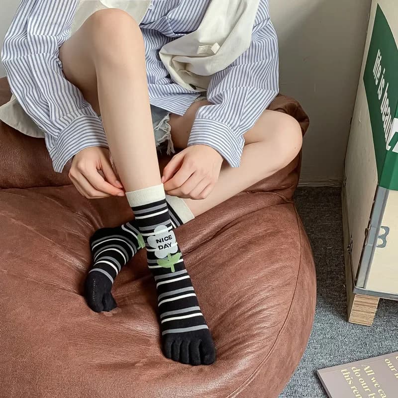 Cotton Five Finger Boot Socks Women
